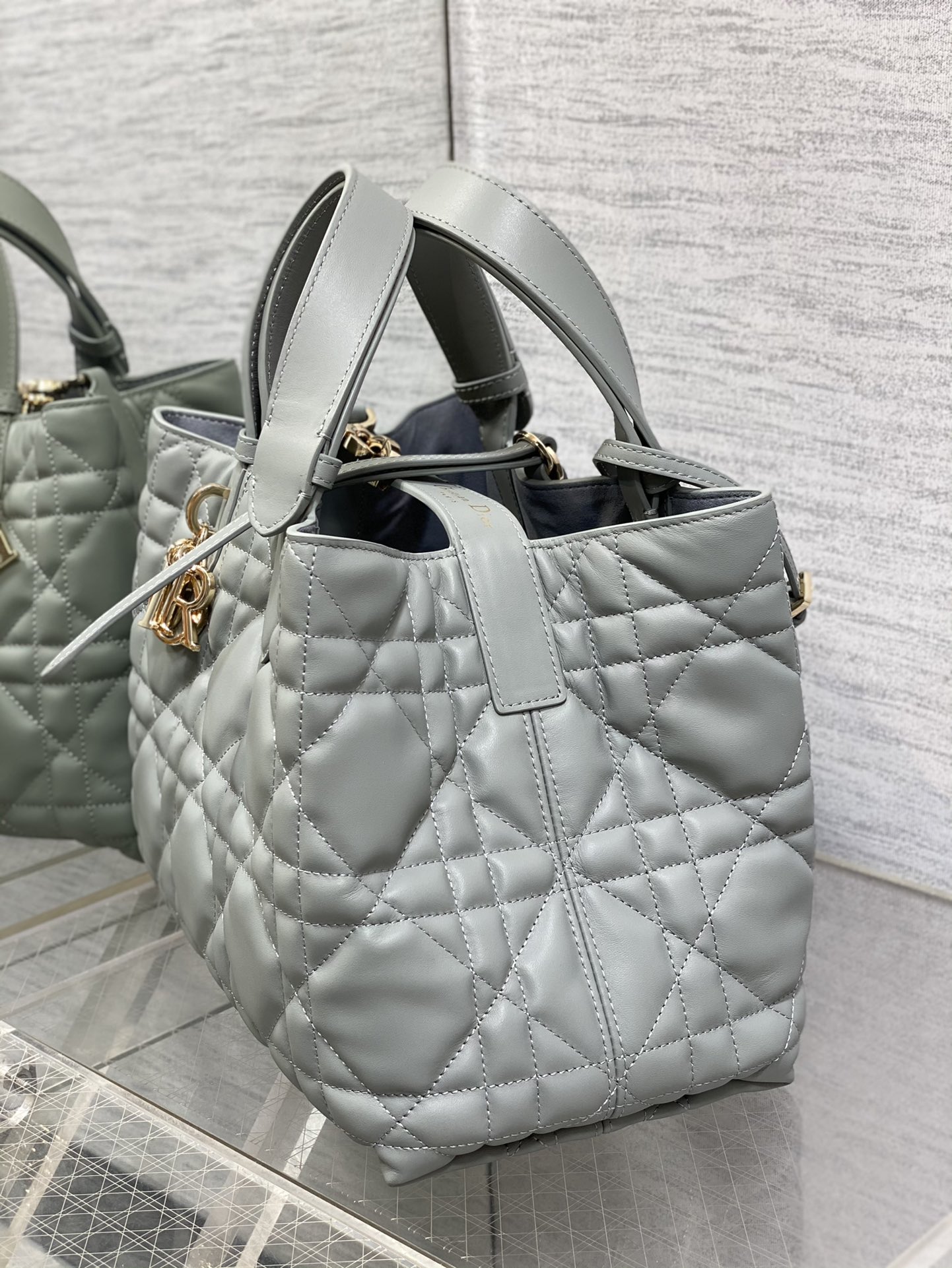 Medium Dior Toujours Bag Gray Macrocannage Calfskin